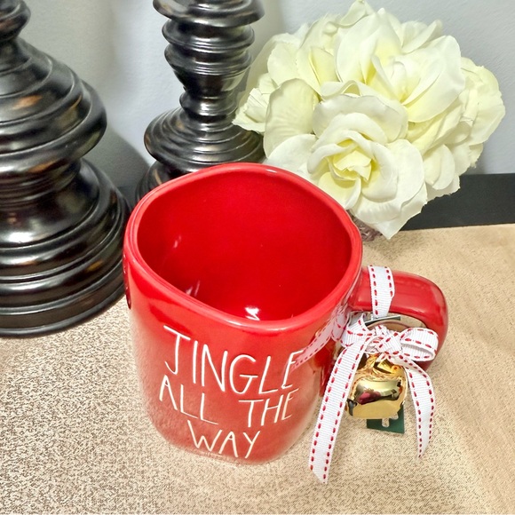 NWT Rae Dunn JINGLE ALL THE WAY Ceramic Mug - Picture 2 of 3